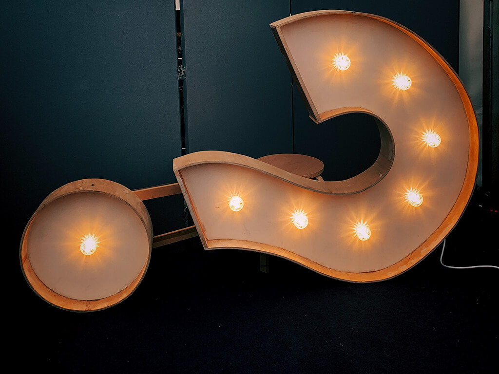 الأسئلة الشائعة